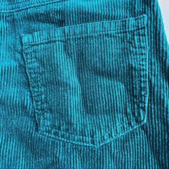 3 for $15//Emerald Green Ribbed Skirt - Picture 8 of 10